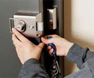 Gold Locksmith Store New York, NY 212-659-0025 - commercial-locksmith-service